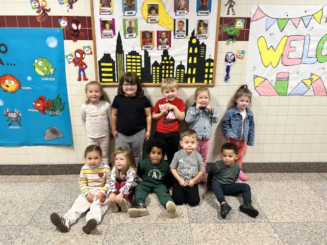 School 4 celebrates top students